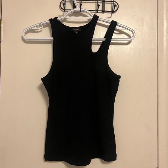 Express Tank Top - Picture 2 of 3